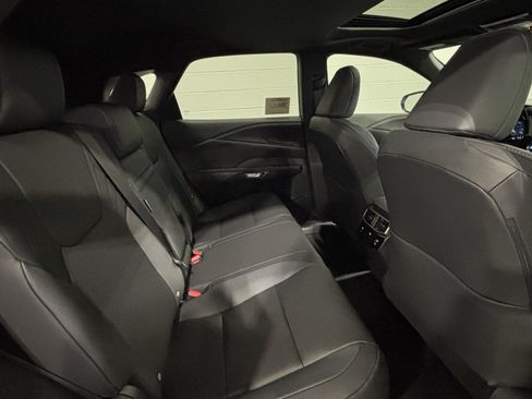 Used 2026 Lexus RX 350h w/ Convenience Package AWD/4WD image 39