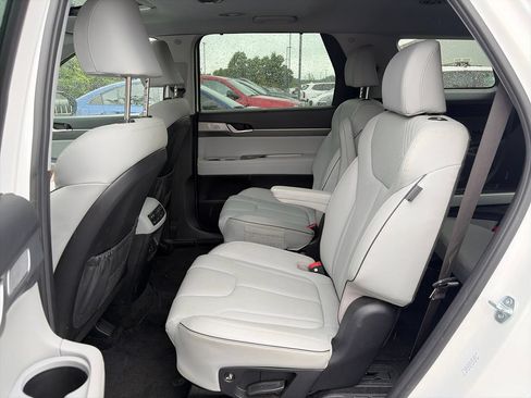 Used 2024 Hyundai Palisade SEL w/ Premium Package AWD/4WD image 27