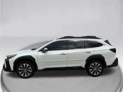 Certified 2023 Subaru Outback Touring XT AWD/4WD image 9
