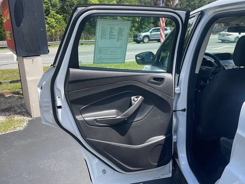 Used 2019 Ford Escape S FWD image 10