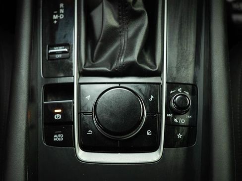 Used 2021 MAZDA MAZDA3 s FWD image 19