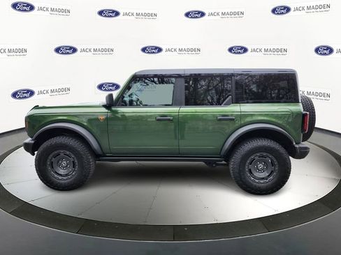 Certified 2025 Ford Bronco Badlands w/ Sasquatch Package AWD/4WD image 2