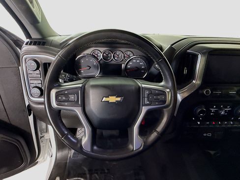 Used 2023 Chevrolet Silverado 2500 LT image 13