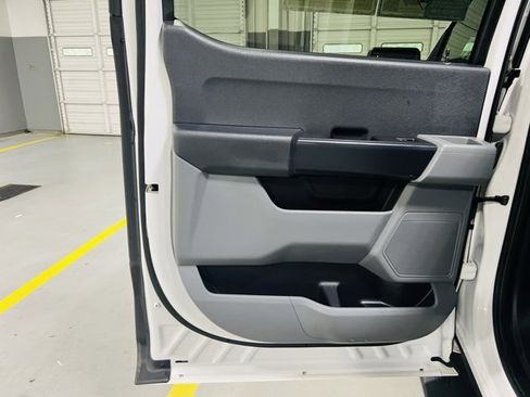 Used 2021 Ford F150 XL w/ XL Chrome Appearance Package image 22