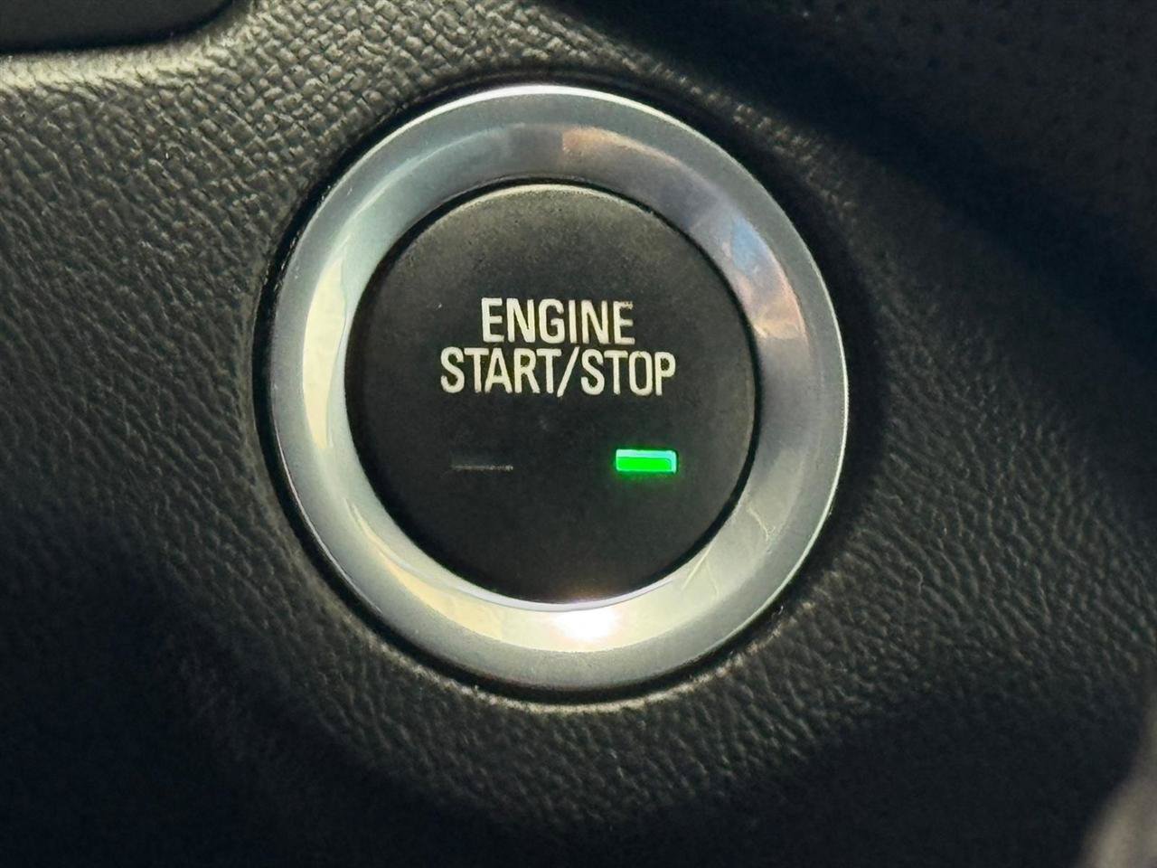 Used 2021 Chevrolet Equinox Premier AWD/4WD image 21