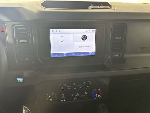 Used 2023 Ford Bronco Big Bend image 25