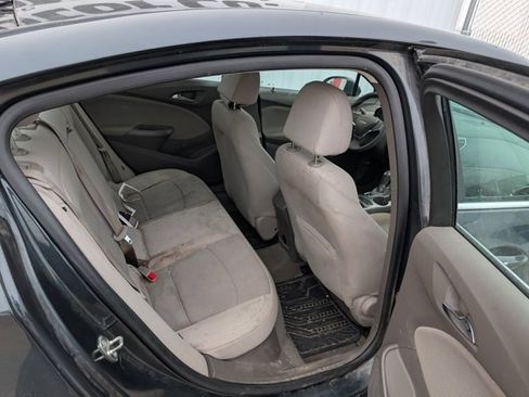 Used 2018 Chevrolet Cruze LT w/ Convenience Package image 16