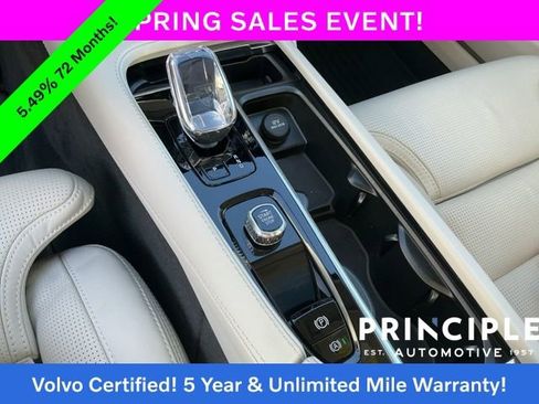 Certified 2024 Volvo V90 B6 Cross Country Ultimate w/ Protection Package Premier AWD/4WD image 20