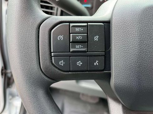 New 2026 Ford F250 XL w/ XL Chrome Package RWD image 27