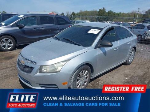Used 2012 Chevrolet Cruze LS w/ Connectivity Package image 4