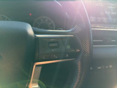 Used 2022 Mitsubishi Outlander SE image 14