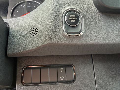 Used 2024 Mercedes-Benz Sprinter 4500 image 14