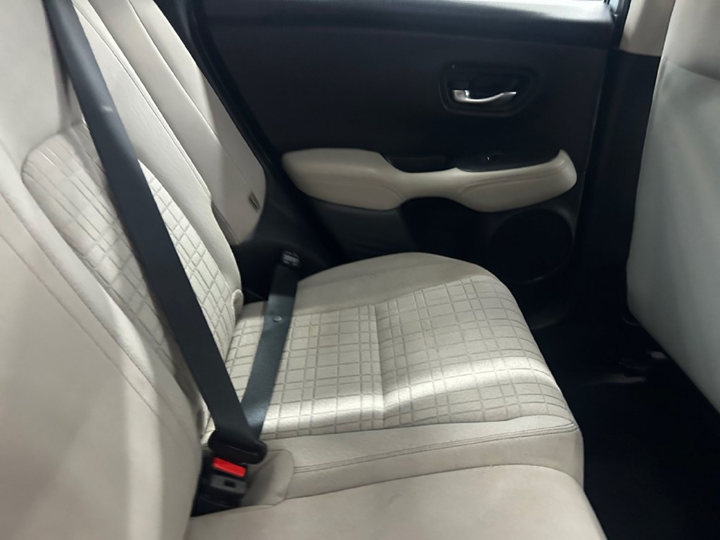 Certified 2024 Honda HR-V LX image 20