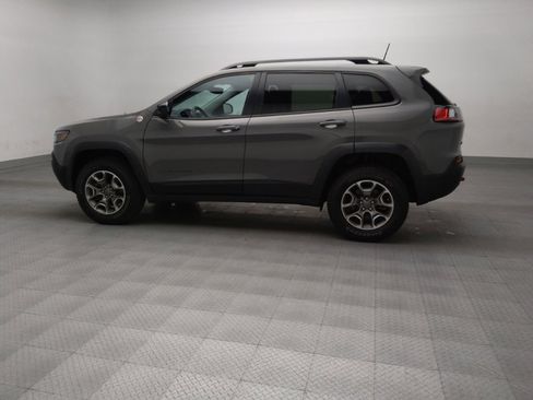 Used 2022 Jeep Cherokee Trailhawk w/ Premium Leather Package AWD/4WD image 3