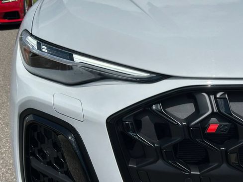 New 2026 Audi SQ5 Premium Plus AWD/4WD image 41