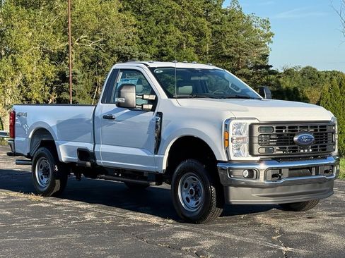 New 2026 Ford F250 XL w/ XL Chrome Package AWD/4WD image 26