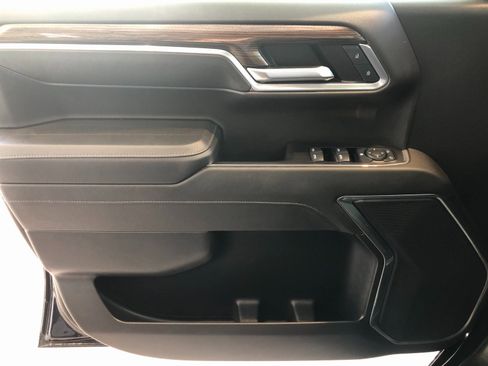 Certified 2024 Chevrolet Silverado 1500 LT image 33