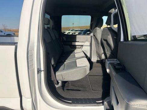 New 2026 Ford F350 XLT w/ FX4 Off-Road Package image 15