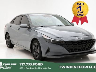 Used 2022 Hyundai Elantra Blue