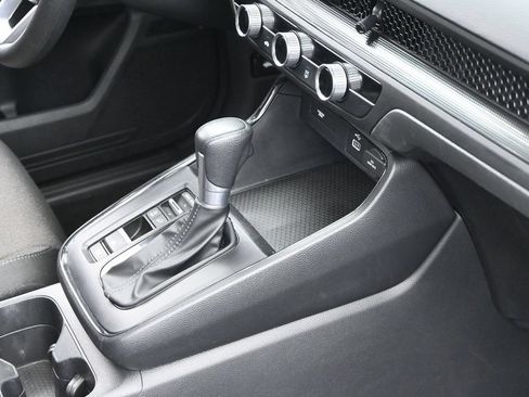 Used 2025 Honda CR-V LX image 28