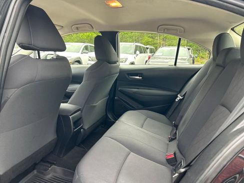 Used 2020 Toyota Corolla LE FWD image 24