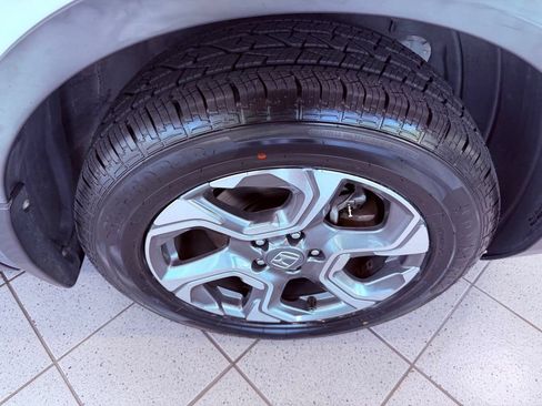 Used 2018 Honda CR-V EX image 16