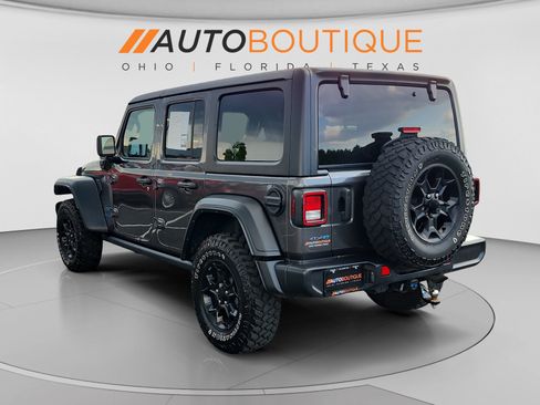 Used 2023 Jeep Wrangler Unlimited w/ Dual Top Group AWD/4WD image 3