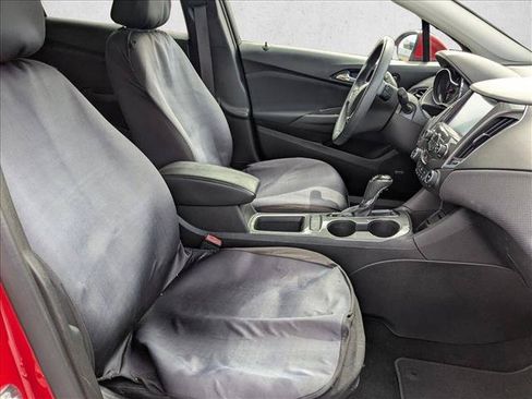 Used 2017 Chevrolet Cruze LT w/ Sun And Sound Package FWD image 17