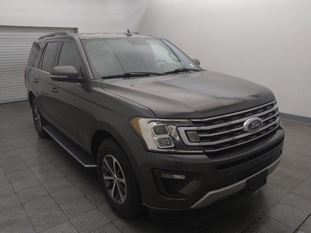 Used 2018 Ford Expedition XLT w/ Equipment Group 202A RWD image 13
