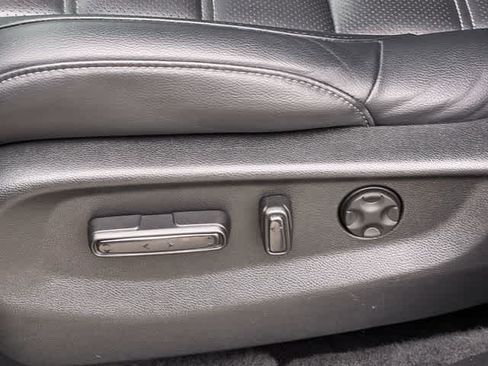 Certified 2022 Honda CR-V Touring image 31