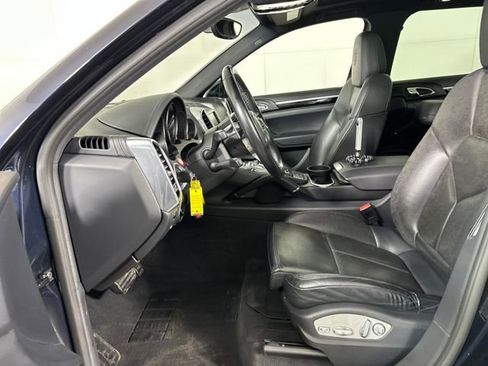 Used 2015 Porsche Cayenne Diesel image 11