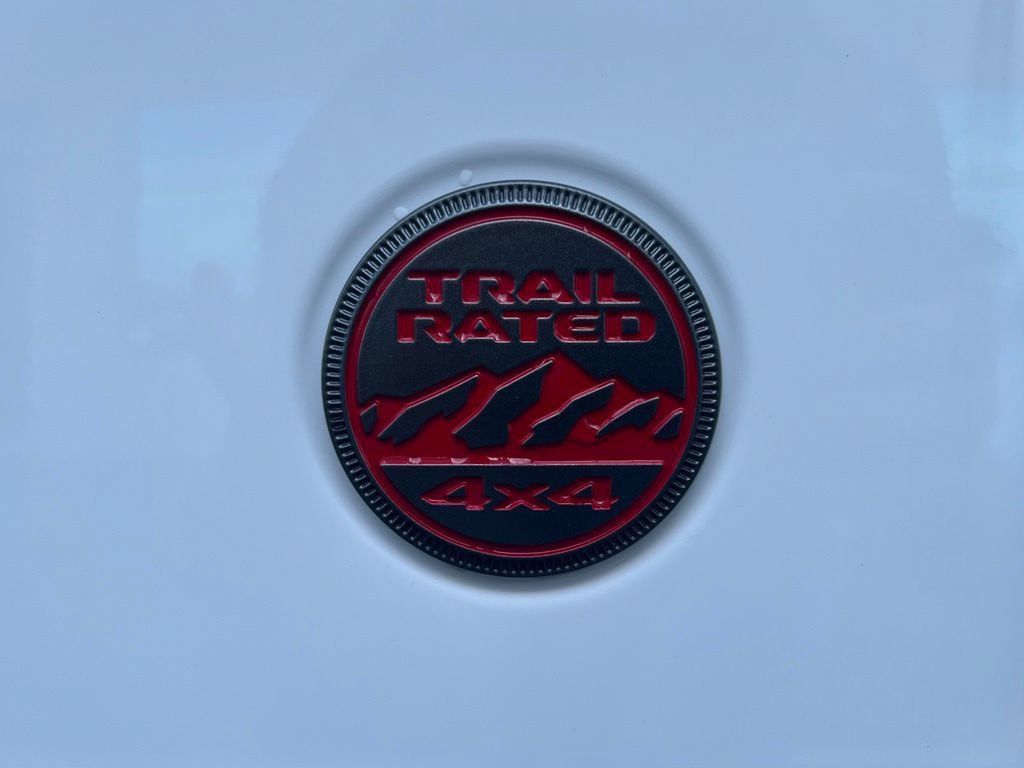 Used 2026 Jeep Gladiator Rubicon AWD/4WD image 8