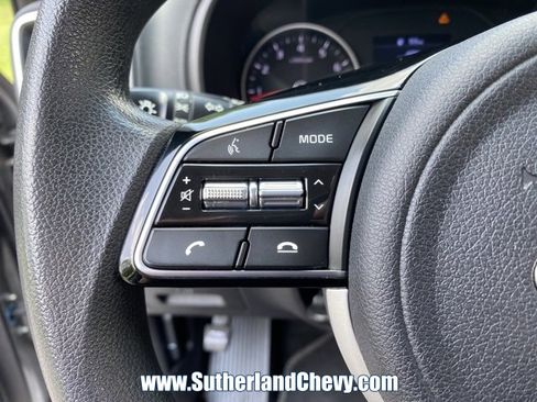 Used 2021 Kia Sportage LX w/ LX Fwd Popular Package image 19