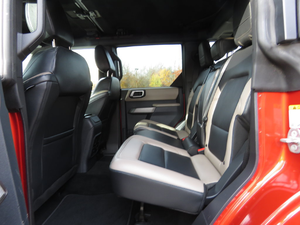 Used 2023 Ford Bronco Wildtrak AWD/4WD image 19