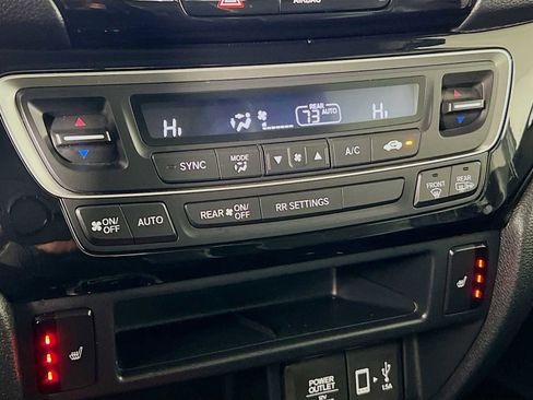 Used 2020 Honda Ridgeline RTL-E image 16