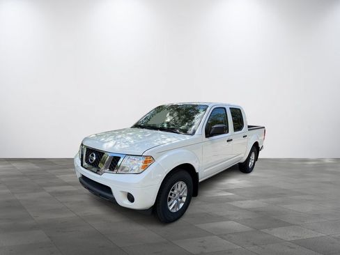 Used 2019 Nissan Frontier SV RWD image 3