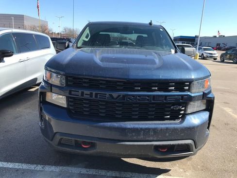 Used 2020 Chevrolet Silverado 1500 Custom w/ Custom Value Package image 13