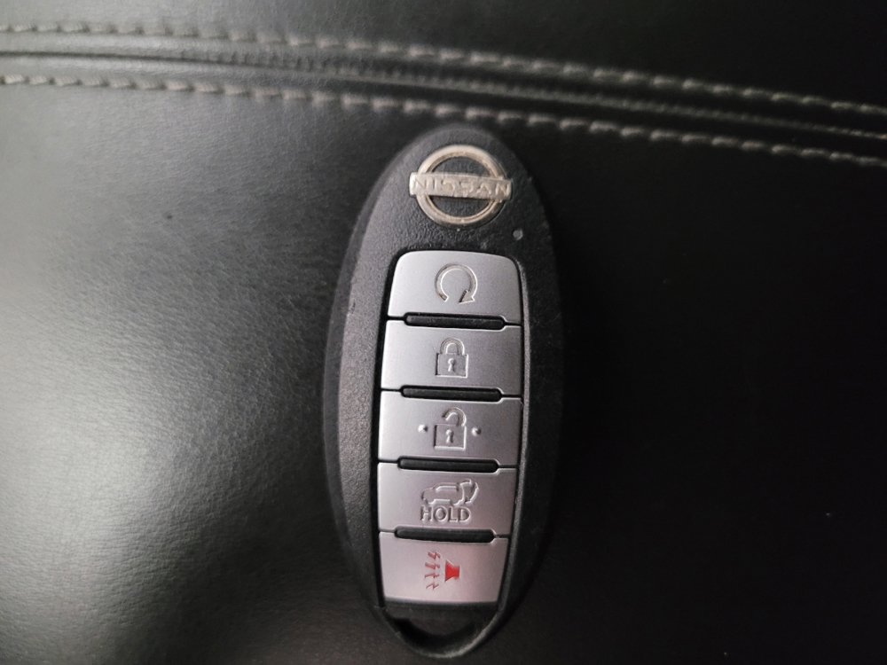 Used 2022 Nissan Pathfinder SL FWD image 32
