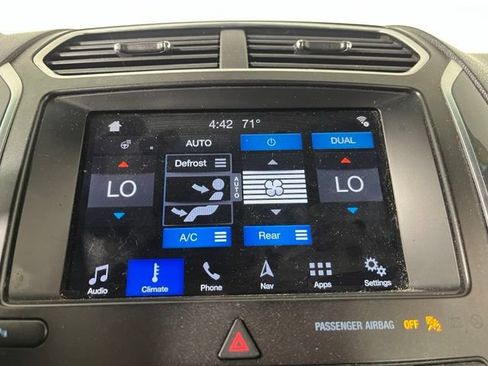 Used 2019 Ford Explorer Sport AWD/4WD image 25