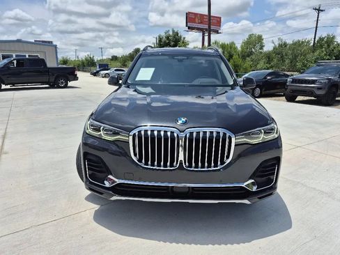 Used 2021 BMW X7 xDrive40i w/ Executive Package AWD/4WD image 3
