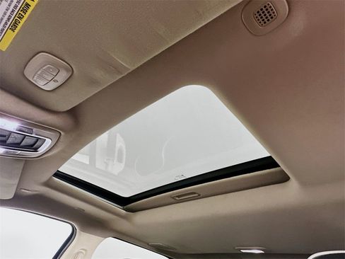 Used 2019 RAM 3500 Laramie image 21