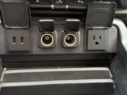 Used 2016 GMC Sierra 1500 SLT w/ All-Terrain Package image 18