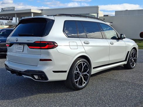 New 2026 BMW X7 xDrive40i w/ M Sport Package image 7