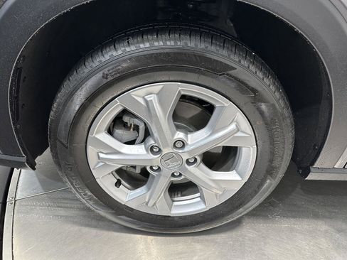 Certified 2025 Honda HR-V LX image 9