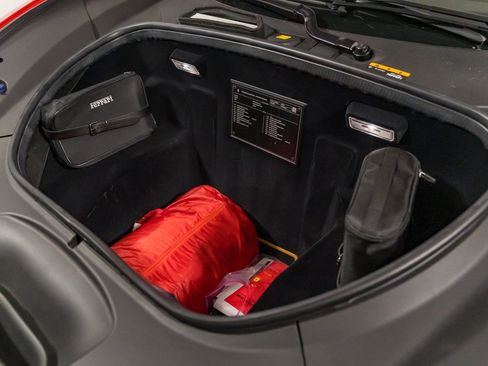 Used 2020 Ferrari F8 Tributo image 42