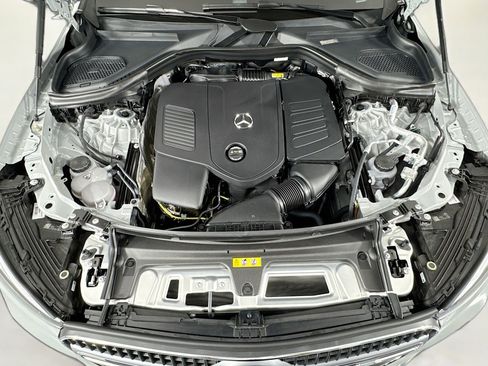 New 2026 Mercedes-Benz GLC 300 image 10