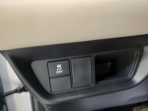 New 2025 Honda HR-V LX image 35