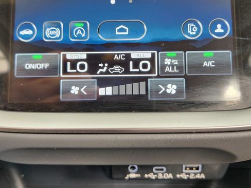 Certified 2024 Subaru Crosstrek 2.0i Premium w/ Crosstrek Mirror Package AWD/4WD image 31