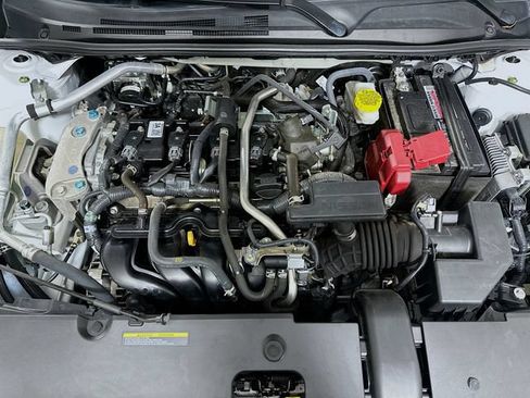 Used 2024 Nissan Sentra SV FWD image 21