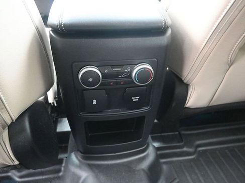Used 2021 Ford Explorer Limited w/ Equipment Group 301A image 27